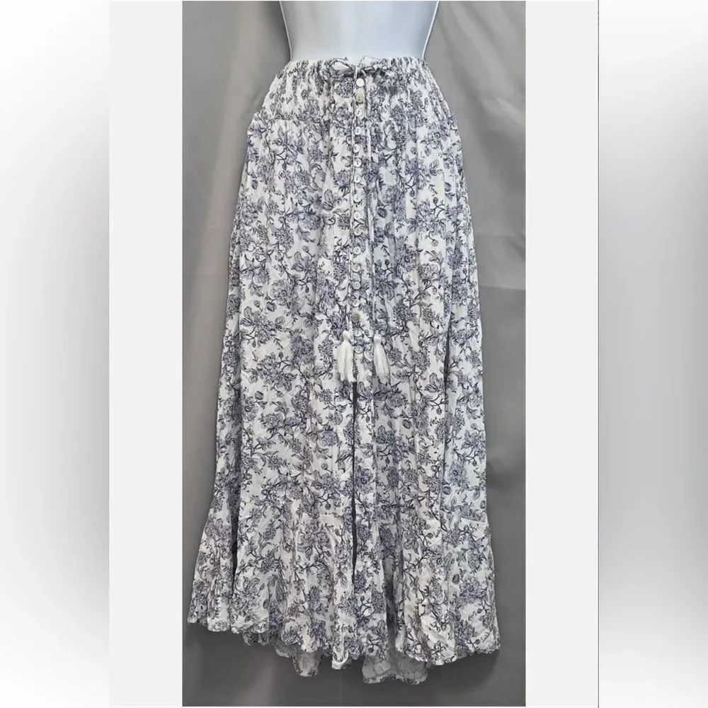 Cynthia Rowley white and Blue Tiered Maxi Skirt NWT sz M